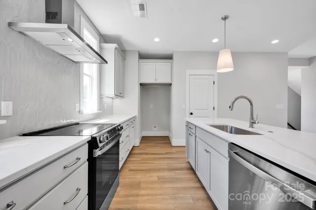 $540,000 | 429 Delburg Mill Alley, Davidson, NC 28036