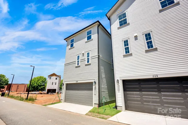 $540,000 | 429 Delburg Mill Alley, Davidson, NC 28036