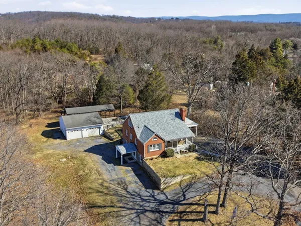 $469,000 | 1064 Strasburg Road, Front Royal, VA 22630