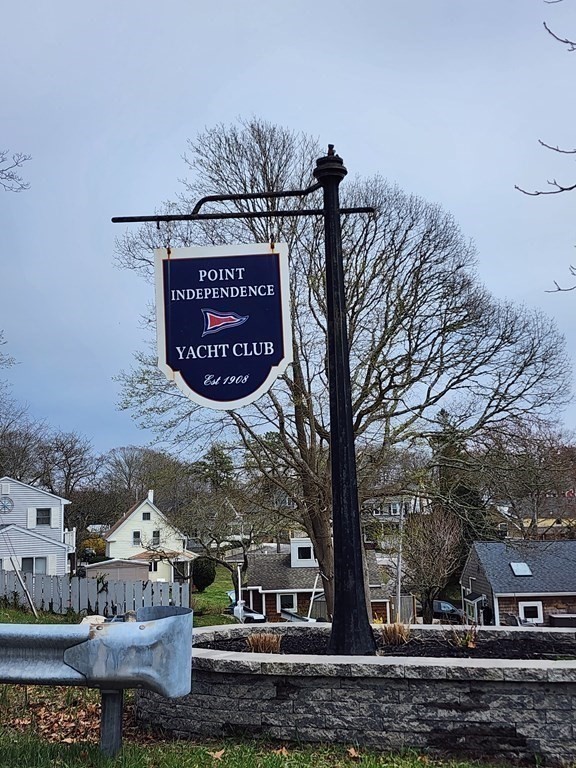 81 Onset Avenue Wareham, MA 02532 - Photo 12 of 42