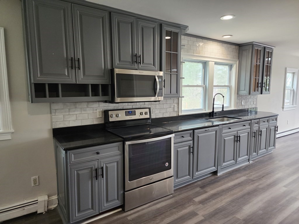 81 Onset Avenue Wareham, MA 02532 - Photo 22 of 42