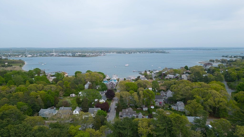 81 Onset Avenue Wareham, MA 02532 - Photo 8 of 42