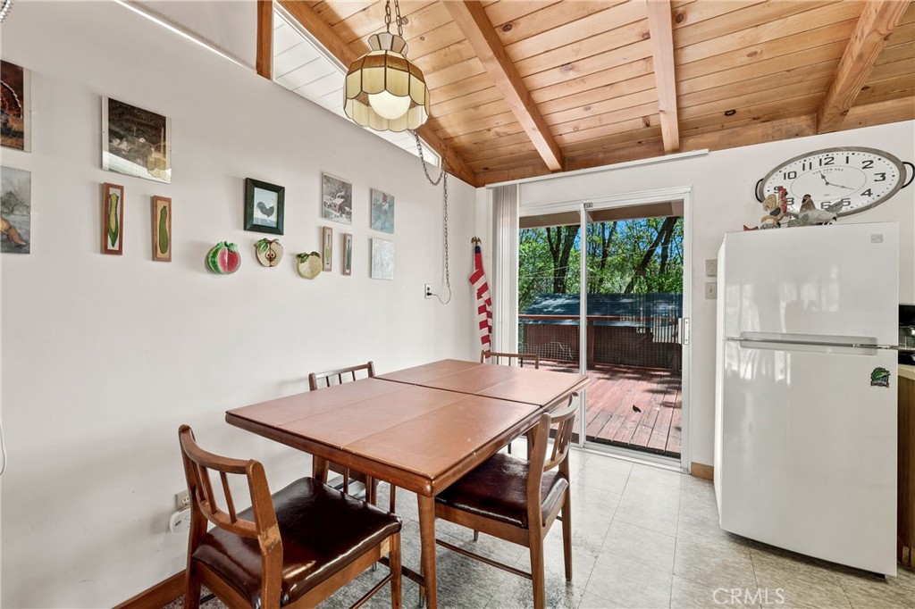 12390 Ridge Road Middletown, CA 95461 - Photo 16 of 41