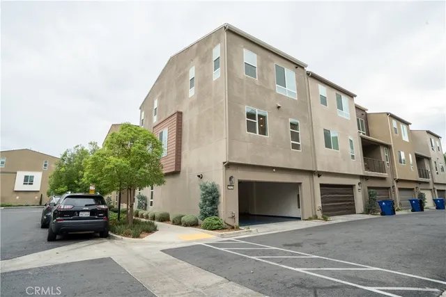 $4,500 | 20618 Desert Ash Lane, Winnetka, CA 91306