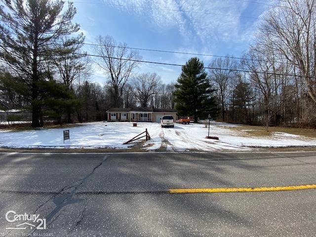 6617 Holland Road Algonac, MI 48001 - Photo 20 of 21 50067964-19.JPG