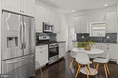 $535,000 | 1834 Sepviva Street, Philadelphia, PA 19125