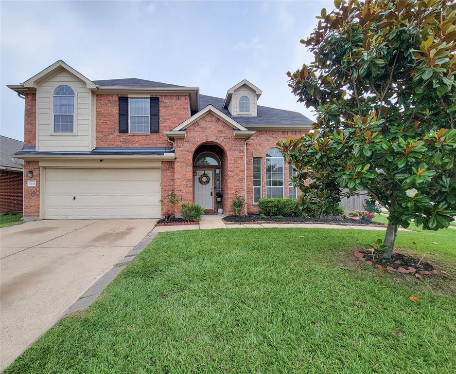 Welcome To This Gorgeous Home!!!  Featuring A Newer Roof (2018), A/C & Furnace (2020), Water Heater (2021), A/C Ducts In Attic (2015), Stainless Steel Appliances (2015).  Don't Miss Owning This Stunning Home!!!
