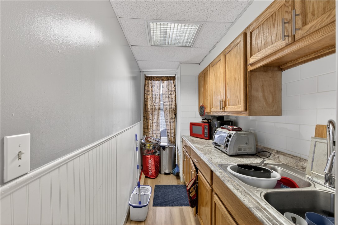 538 Wood Avenue Woonsocket, RI 02895 - Photo 30 of 50