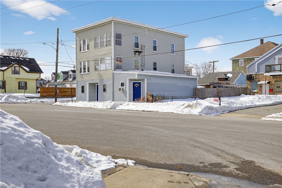 538 Wood Avenue Woonsocket, RI 02895 - Photo 6 of 50