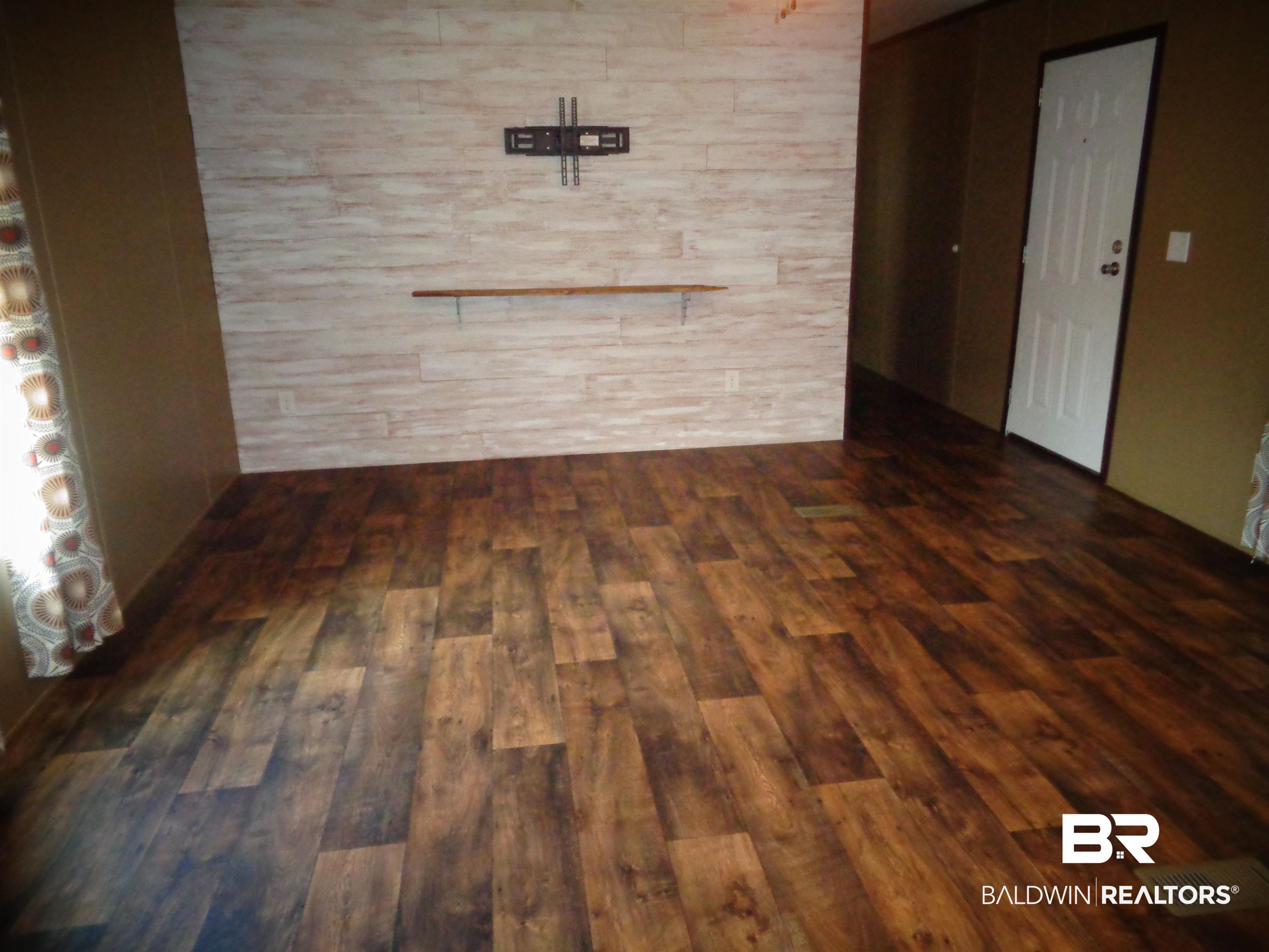 14355 Homestead Lane Foley, AL 36535 - Photo 4 of 39 Living Room