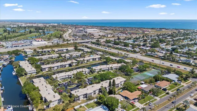 $335,900 | 432 Blue Jay Lane, Unit 62, Satellite Beach, FL 32937