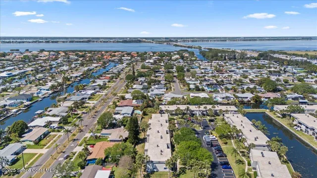 $335,900 | 432 Blue Jay Lane, Unit 62, Satellite Beach, FL 32937