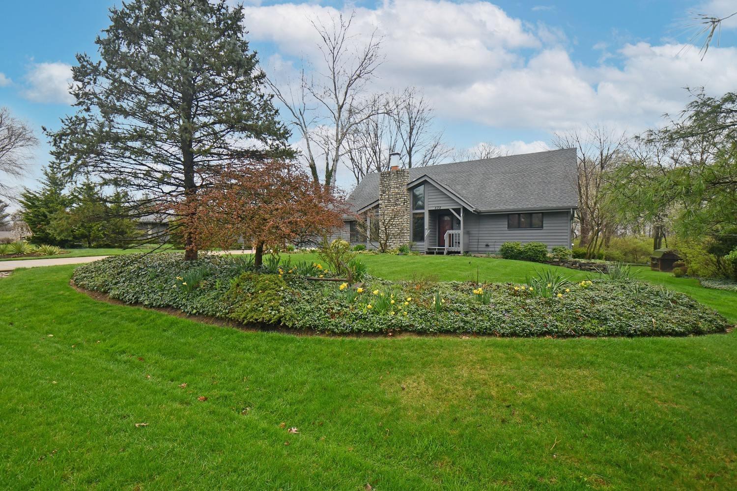 532 Shade Road Cincinnati, OH 45255 - Photo 3 of 50 Gallery Image 3