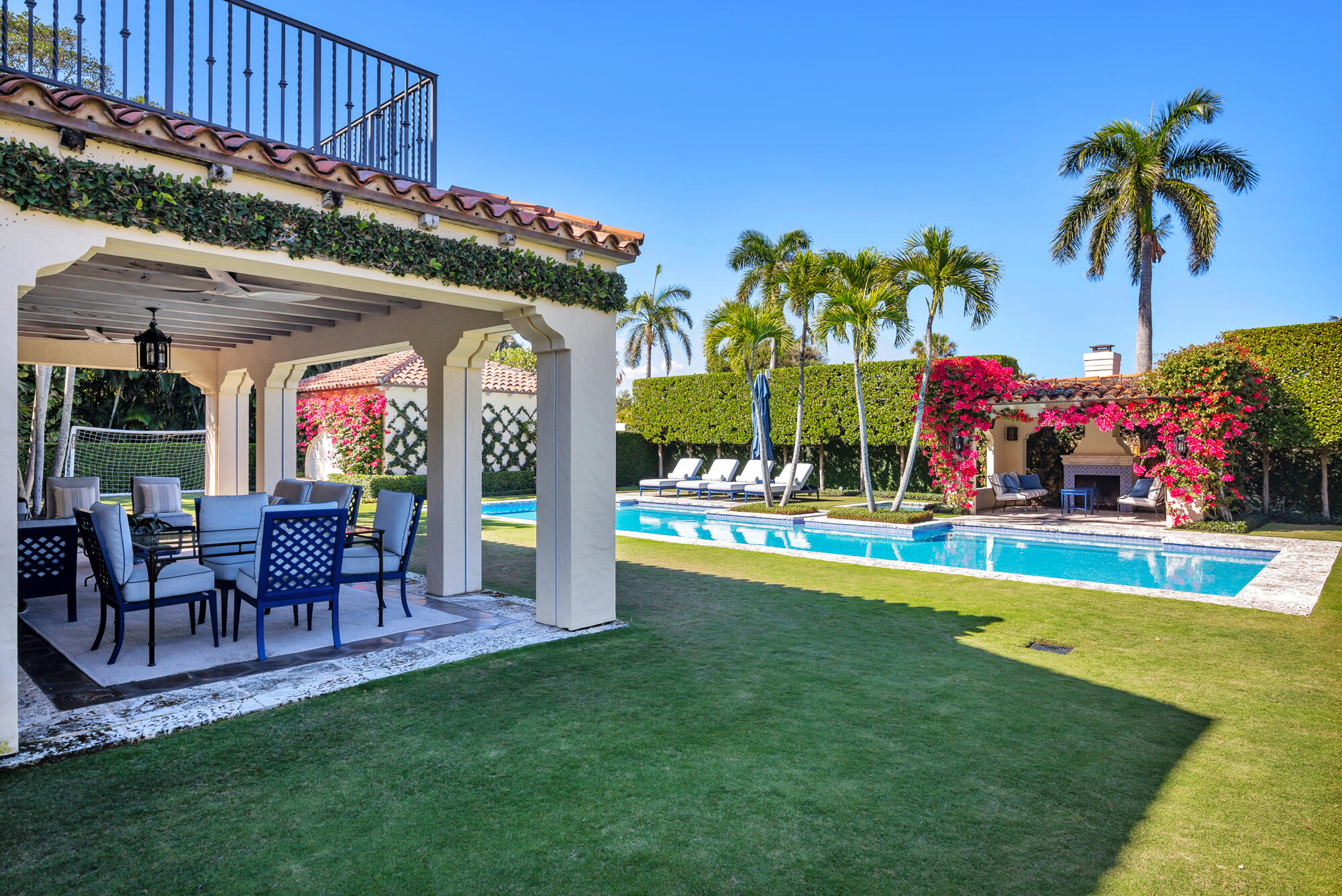 237 El Bravo Way Palm Beach, FL 33480 - Photo 30 of 40 low-48