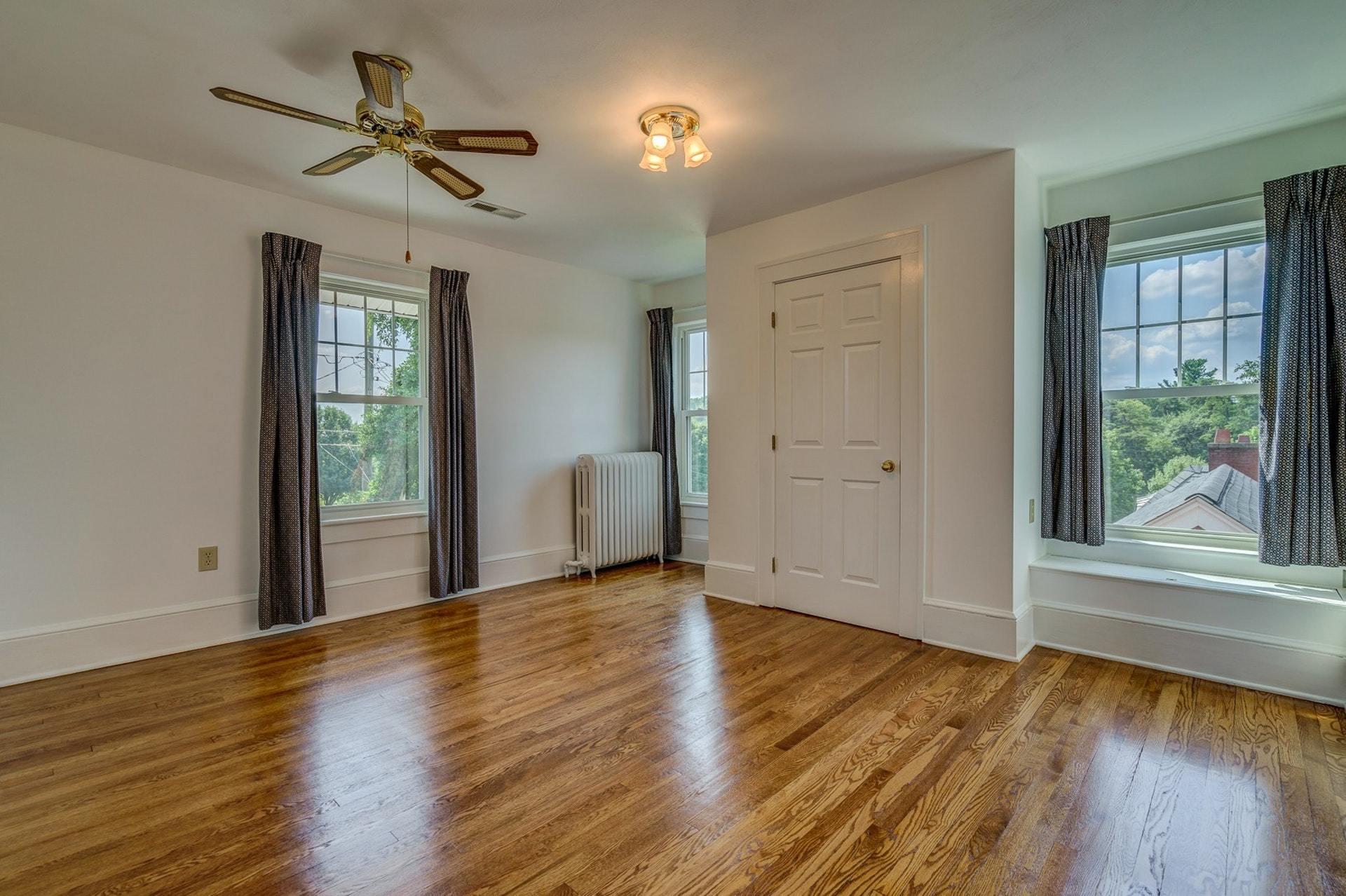 2337 Carter Road Southwest Roanoke, VA 24015 - Photo 22 of 47 018-320494-2337 Carter Road Southwest 18