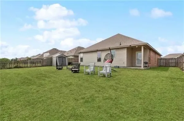 $2,250 | 140 East Lake Court, Slidell, LA 70461