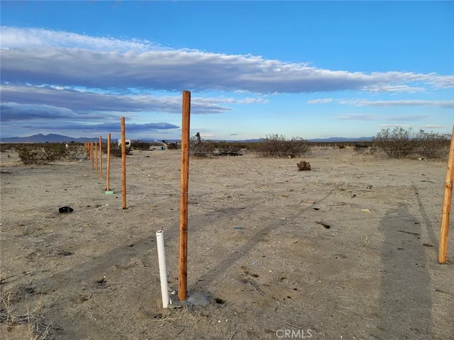 $19,998 | 0 190 St & Avenue, Llano, CA 93544