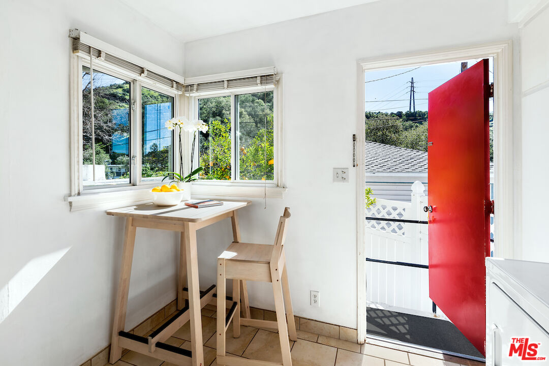 1856 Alpha Road Glendale, CA 91208 - Photo 16 of 32