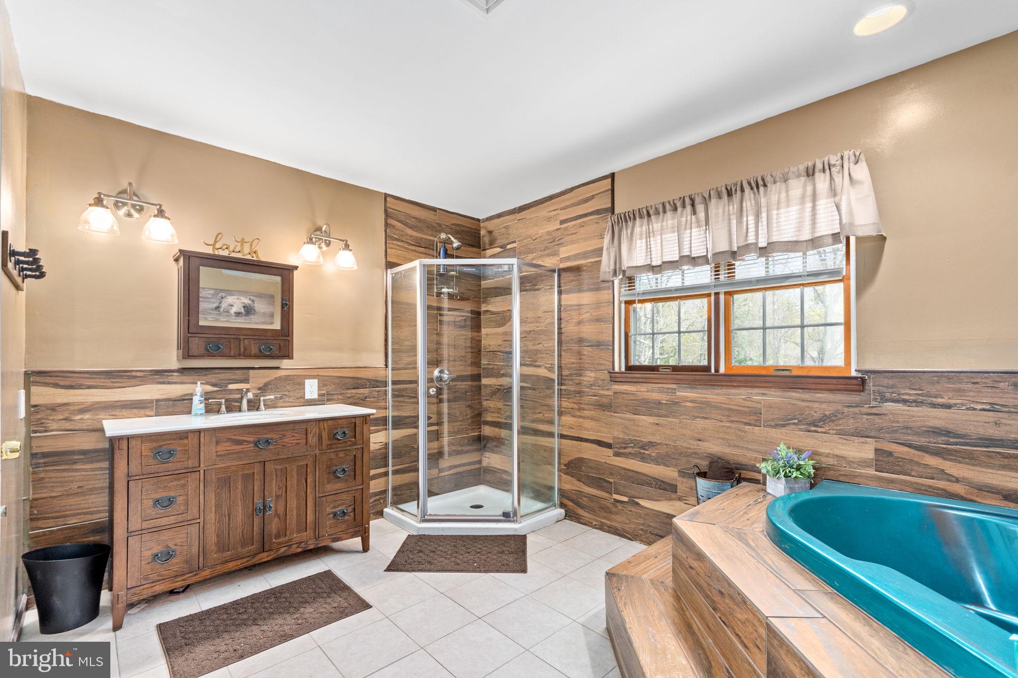 295 Pricketts Mill Road Southampton, NJ 08088 - Photo 27 of 51 Master Bath