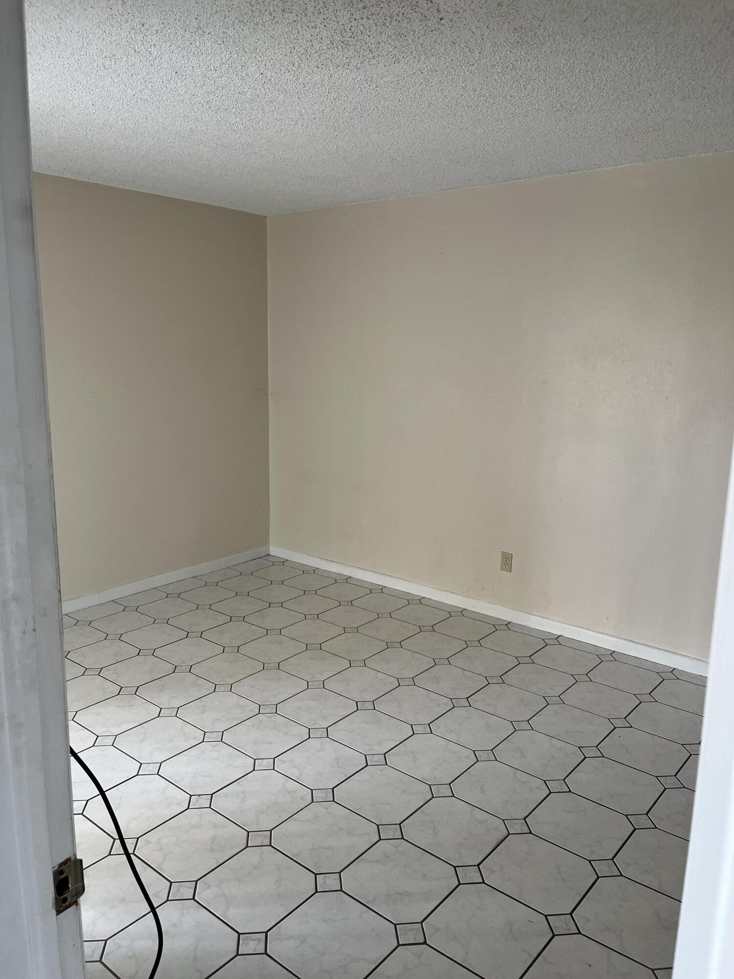 3396 Foxcroft Road, Unit 309 Miramar, FL 33025 - Photo 6 of 12 Master bedroom