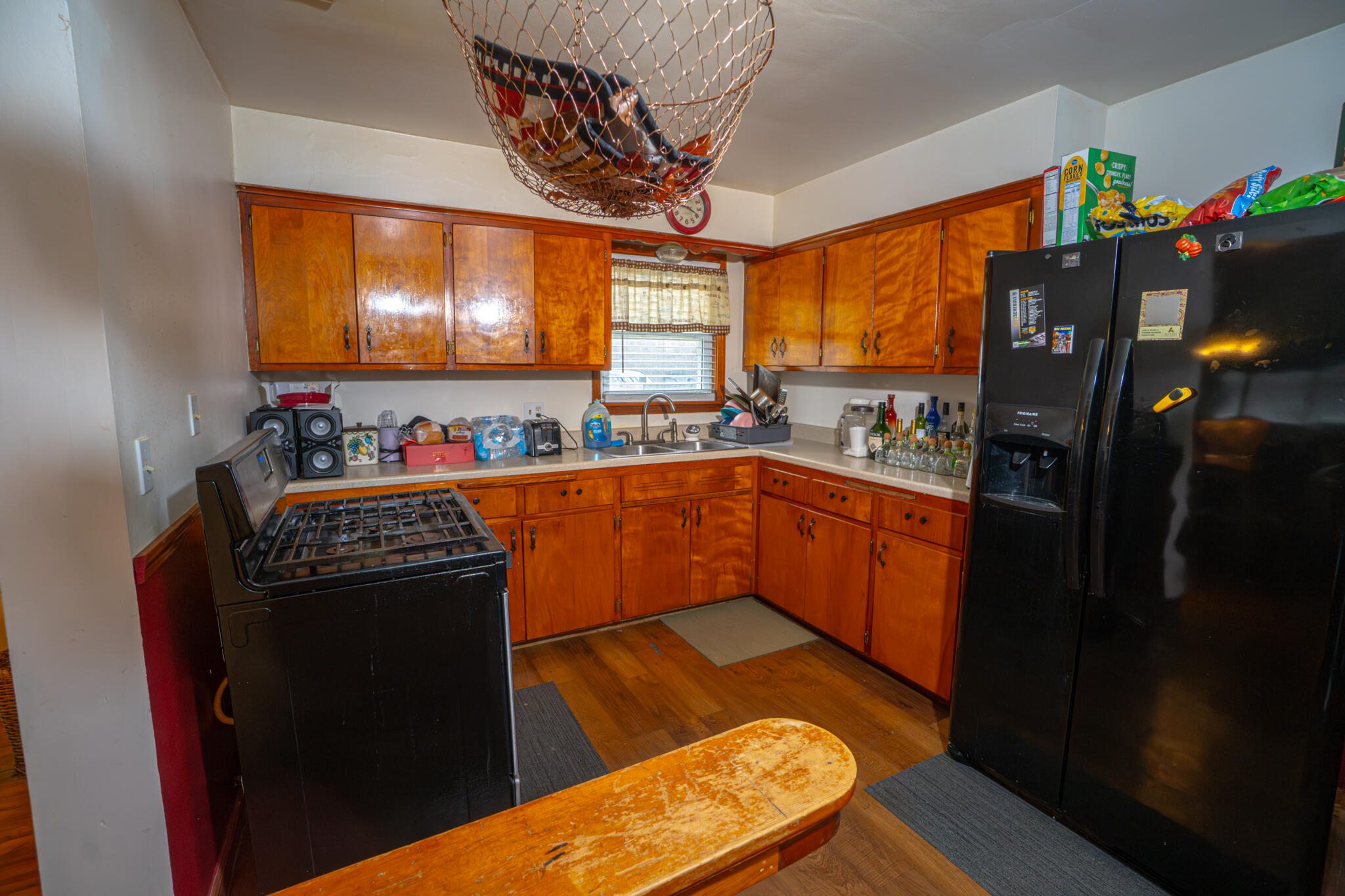 5227 North 60th Street Milwaukee, WI 53218 - Photo 6 of 23 1st floor kitchen