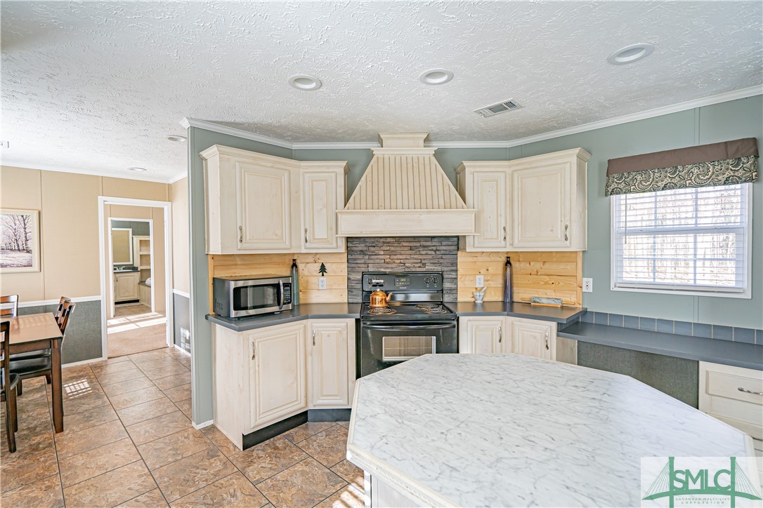 2814 Old Dixie Highway Springfield, GA 31329 - Photo 5 of 43