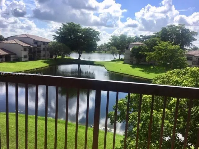 $2,250 | 9925 Nob Hill Place, Unit 9925, Sunrise, FL 33351