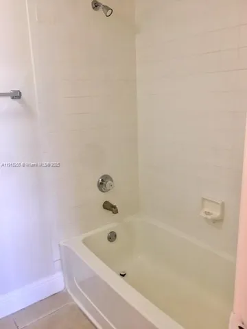 $2,250 | 9925 Nob Hill Place, Unit 9925, Sunrise, FL 33351