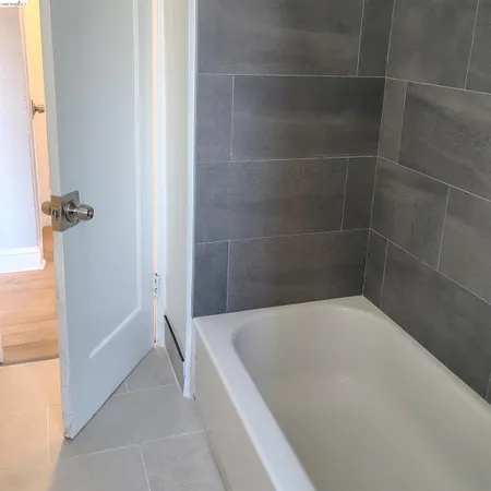 $1,995 | 2684 73rd Avenue, Unit 2, Oakland, CA 94605