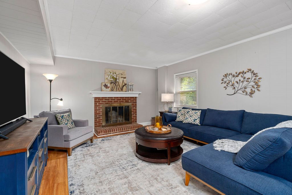 1314 Hampton Valley Road Cary, NC 27511 - Photo 11 of 24 Photo 12