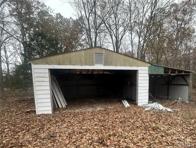 $140,000 | 18602 N Highway, Middle Brook, MO 63656