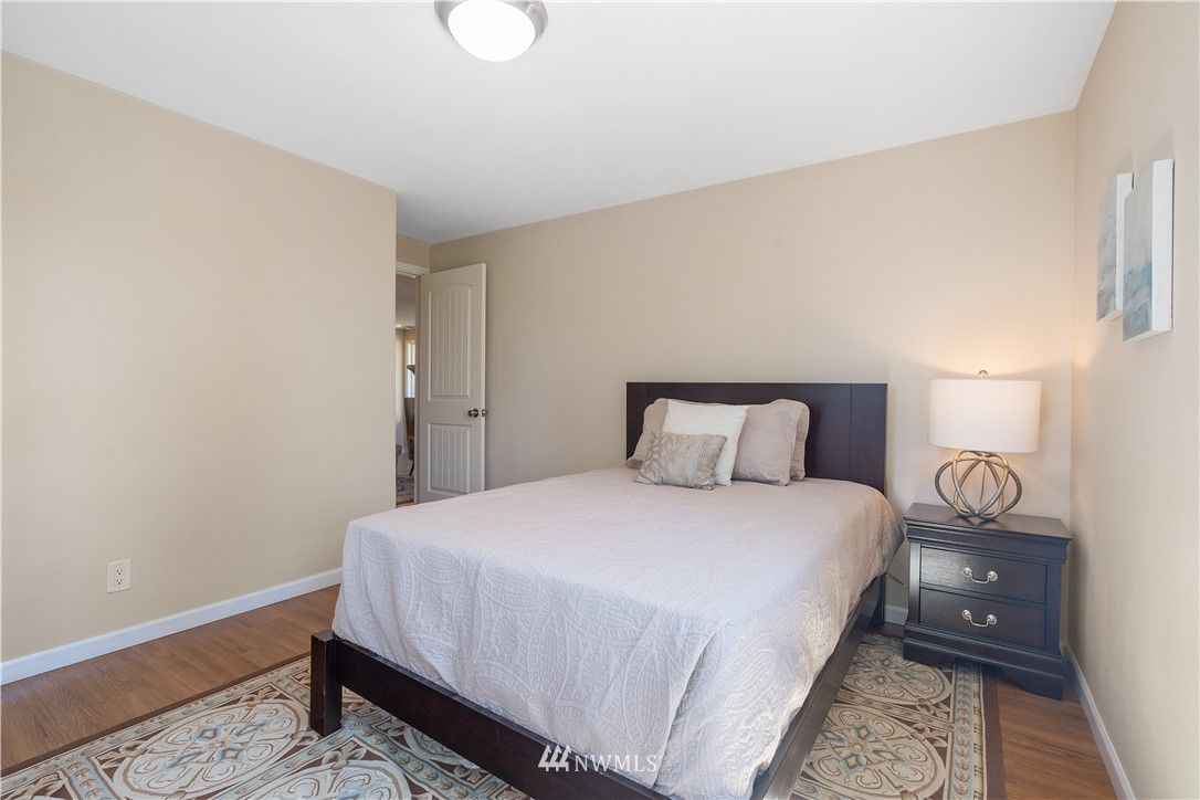 24324 4th Place West Bothell, WA 98021 - Photo 23 of 40