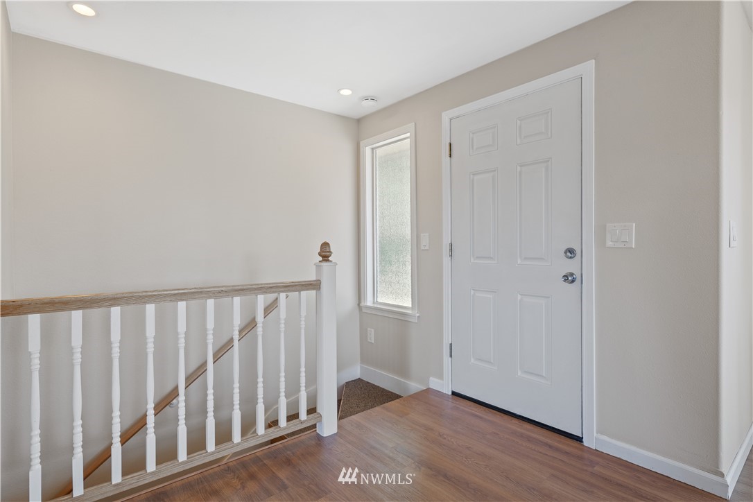 24324 4th Place West Bothell, WA 98021 - Photo 6 of 40