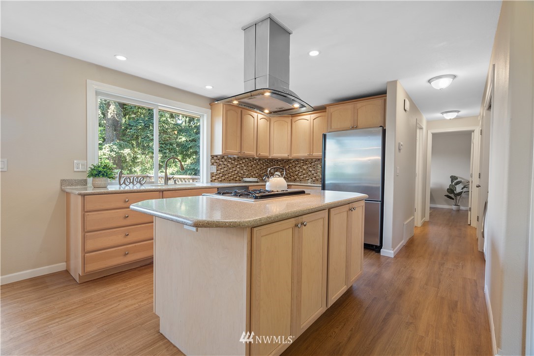 24324 4th Place West Bothell, WA 98021 - Photo 8 of 40