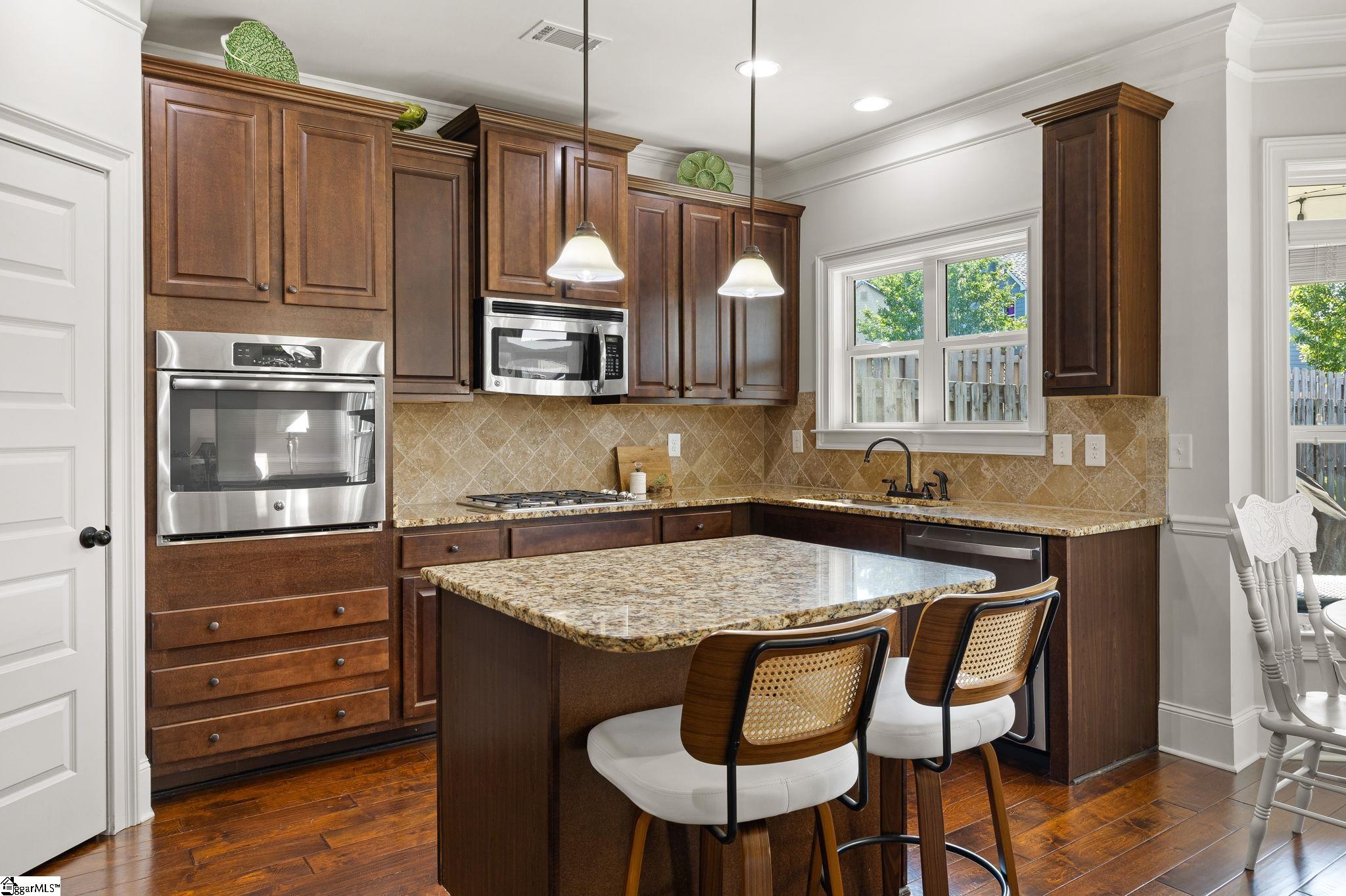 210 Ermon Court Greer, SC 29651 - Photo 10 of 44