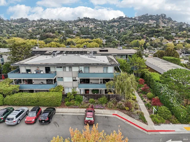 $725,000 | 290 VÃa Casitas, Unit 206, Greenbrae, CA 94904