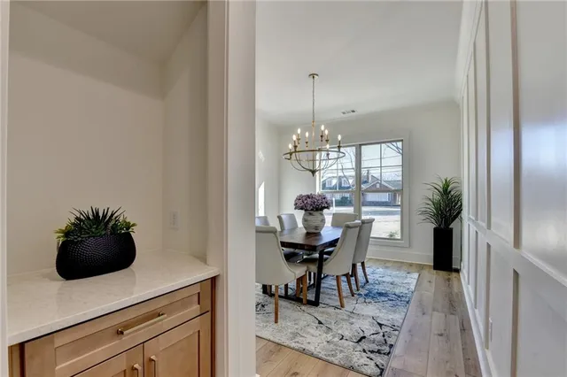 $1,000,000 | 1215 Park Hill Drive, Gainesville, GA 30501