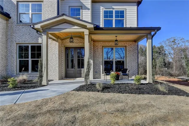 $1,000,000 | 1215 Park Hill Drive, Gainesville, GA 30501