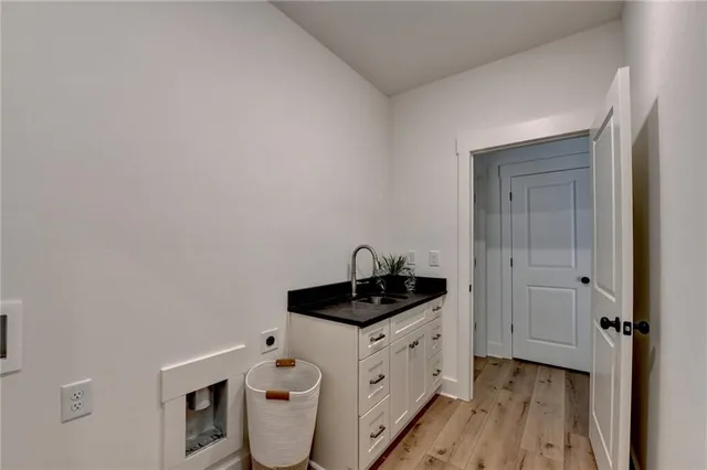 $1,000,000 | 1215 Park Hill Drive, Gainesville, GA 30501