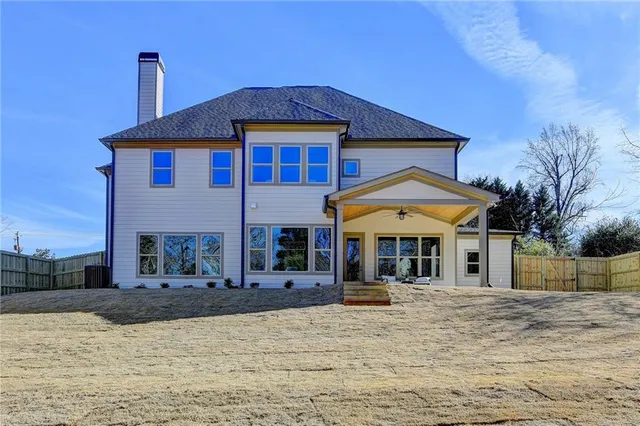 $1,000,000 | 1215 Park Hill Drive, Gainesville, GA 30501