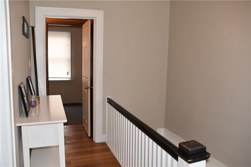 242 Ridgewood Avenue West View, PA 15229 - Photo 8 of 14 Gallery Image 8