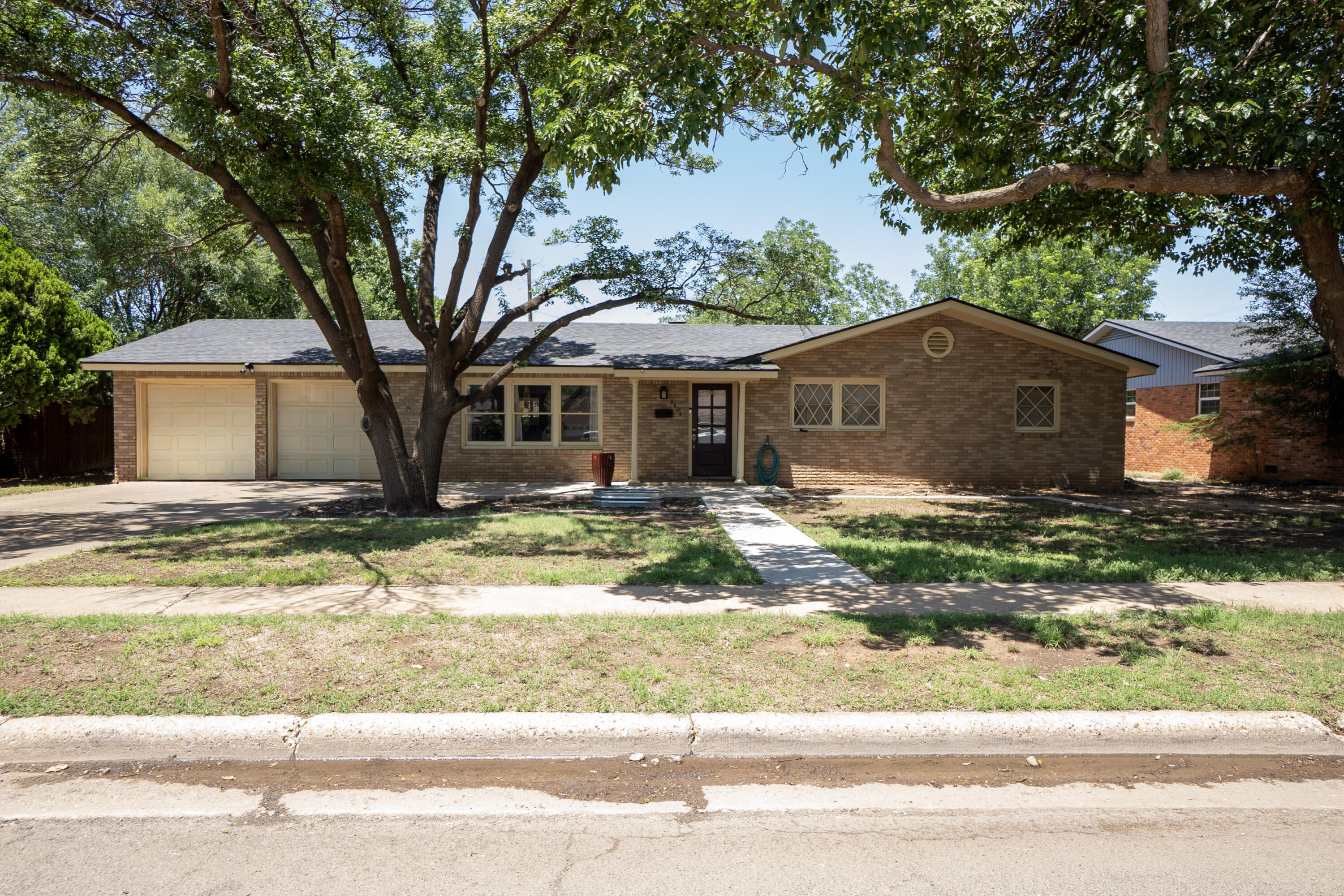 3604 48th Street Lubbock, TX 79413 - Photo 1 of 27 1-DSC06346