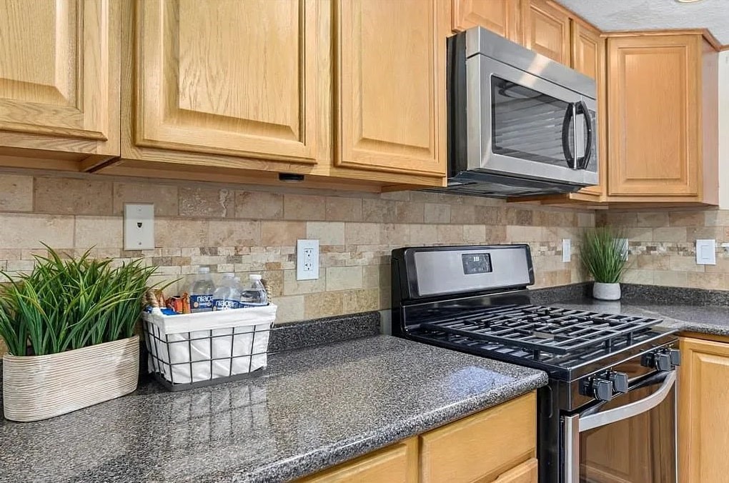 2053 Countryside Village Boulevard, Unit B Humble, TX 77338 - Photo 11 of 20