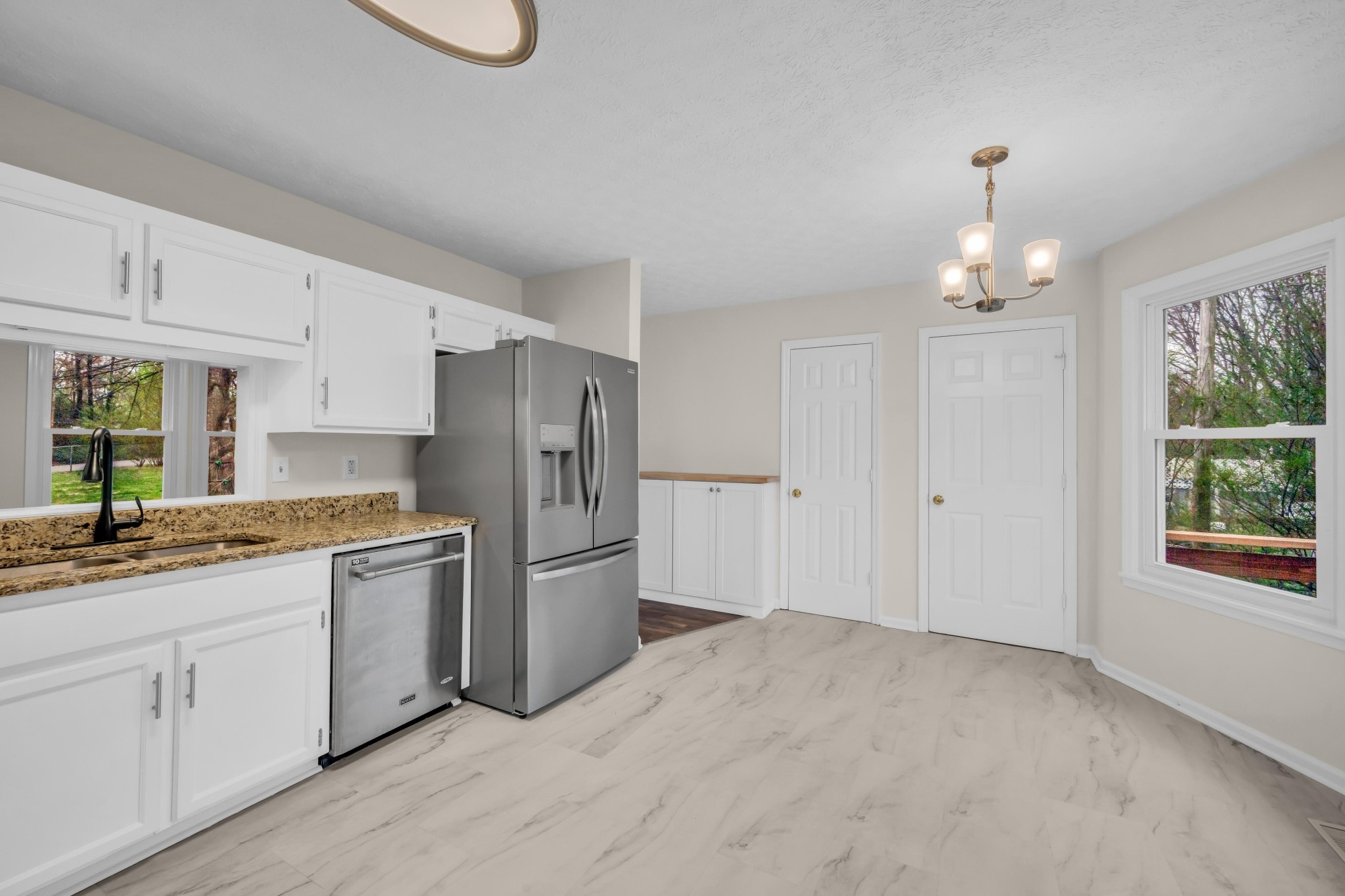 218 Quail Court Dickson, TN 37055 - Photo 6 of 22