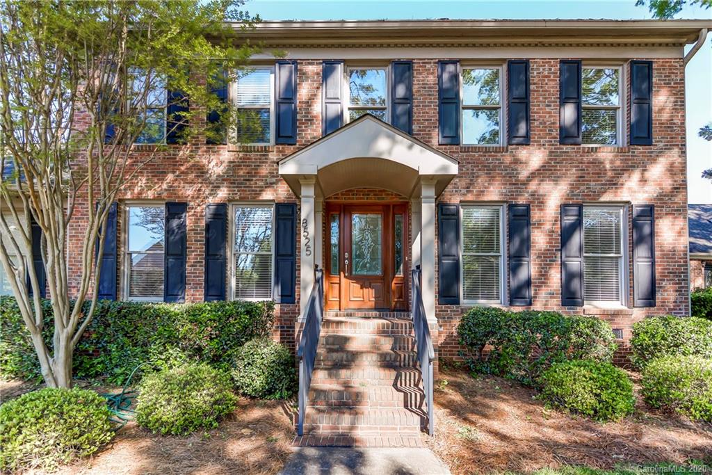 8525 Fairview Road Charlotte, NC 28226 - Photo 2 of 40