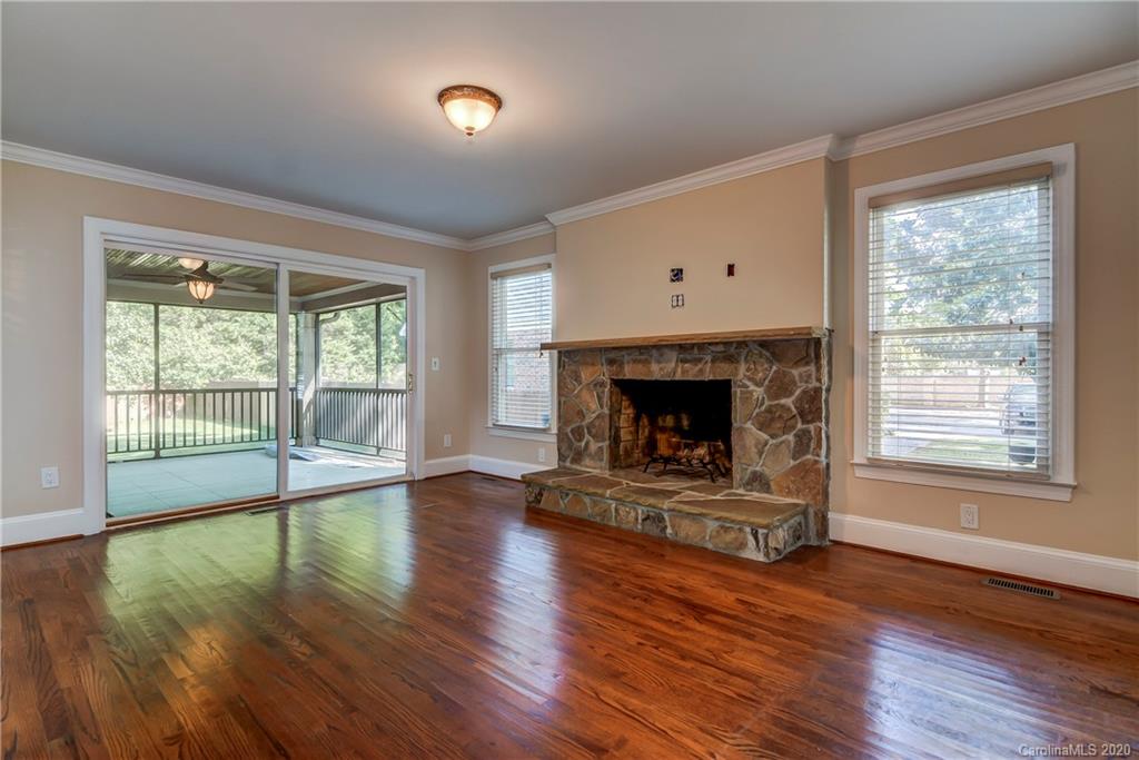 8525 Fairview Road Charlotte, NC 28226 - Photo 15 of 40