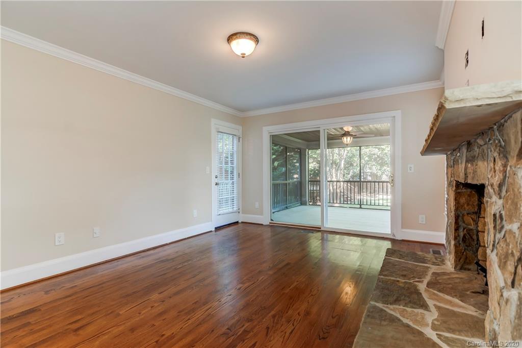 8525 Fairview Road Charlotte, NC 28226 - Photo 16 of 40