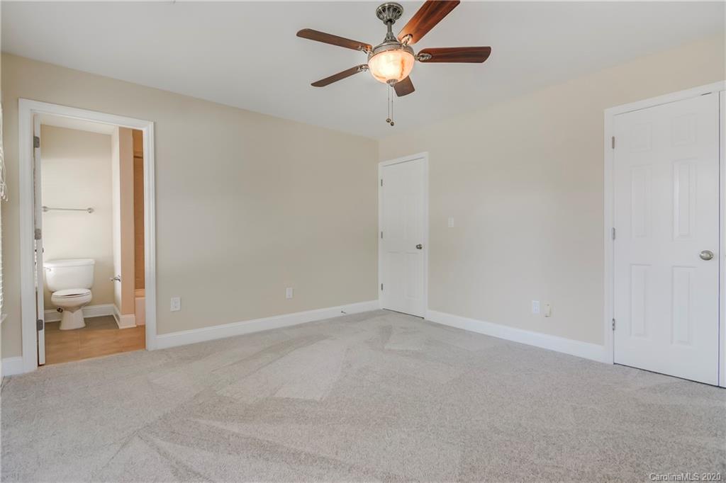 8525 Fairview Road Charlotte, NC 28226 - Photo 19 of 40