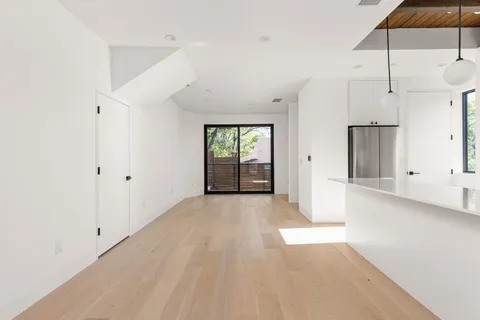 $795,000 | 1603 Chelsea Lane, Unit 2, Austin, TX 78704