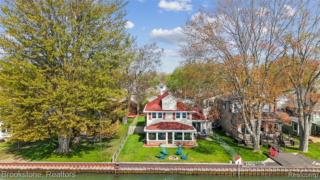 2230 Elm Street Algonac, MI 48001 - Photo 11 of 59